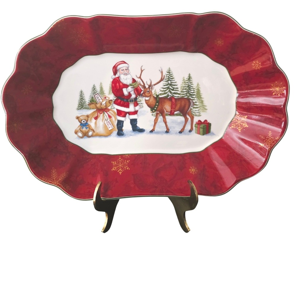 Vintage Villeroy & Boch Toy's Fantasy Santa Scalloped Christmas Serving Bowl Red